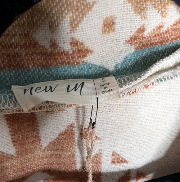 New In Aztec Southwest Print Quarter Zip Pullover Sweater S Cream Rust - Picture 3 of 9